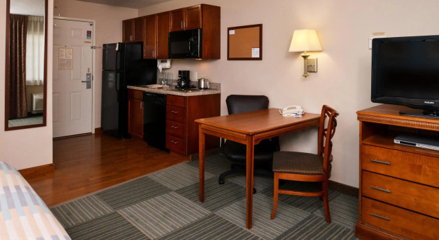Двухместный люкс Candlewood Suites Boise-Meridian by IHG