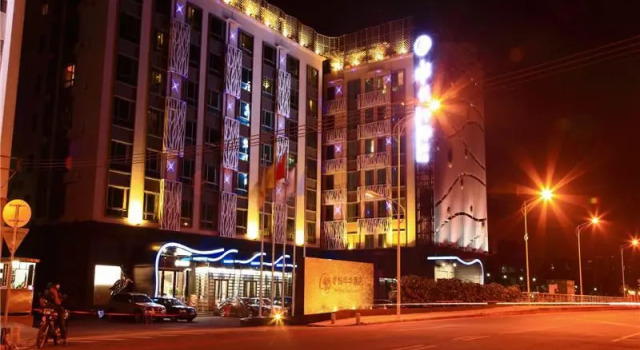 Люкс Executive с 2 комнатами Guangzhou Shui Yue Nian Hua Hotel