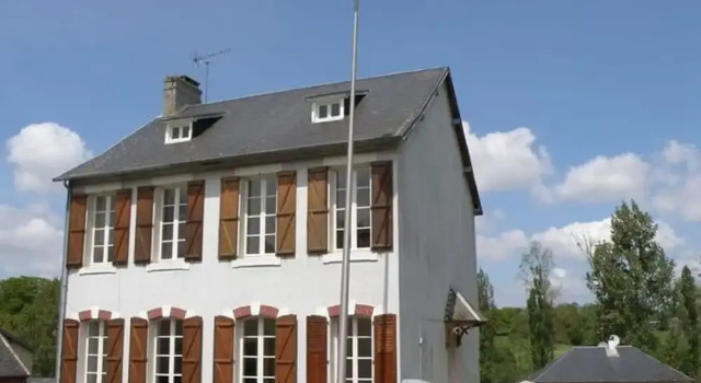 Коттедж Normandy Fireplace Retreat