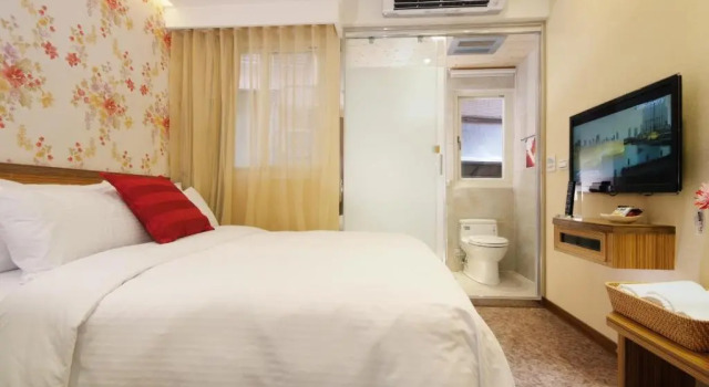Номер Economy Golden Hotel