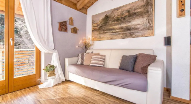 Апартаменты с балконом Sweet Laghel Apartments