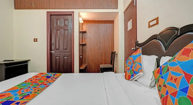 Номер Deluxe FabHotel Delight Suite Service Apartments