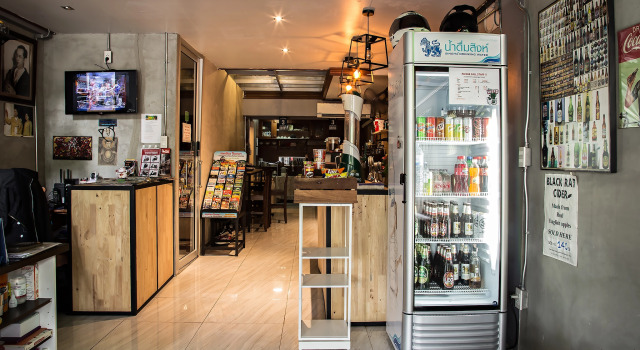 Кровать в общем номере Cassette Hostel