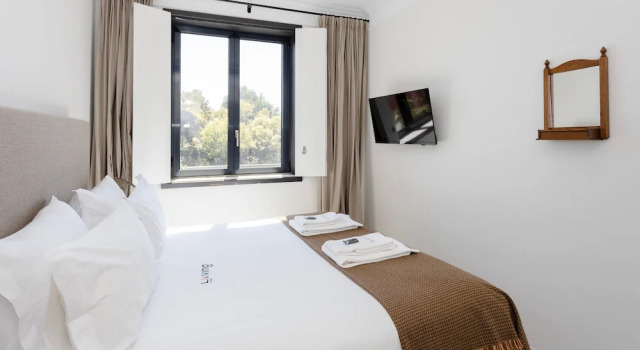 Liiiving in Porto - Casa Duque Apartment III, Забронировать Апартаменты/квартира Порту Регион Порту, рядом с Театр Coliseu do Porto