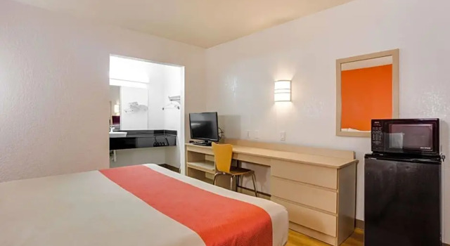 Двухместный номер Standard Motel 6 Fayetteville