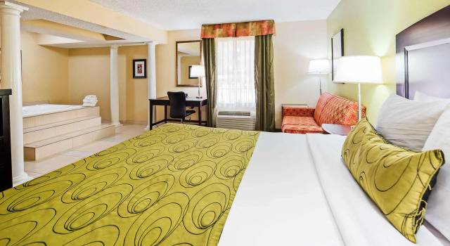 Clarion Pointe Addison - Dallas North, Забронировать Отель Эддисон Dallas - Fort Worth Metropolitan Area