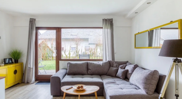 Alluring Holiday Home in Winterberg With Garden, Забронировать Отель Цюшен 