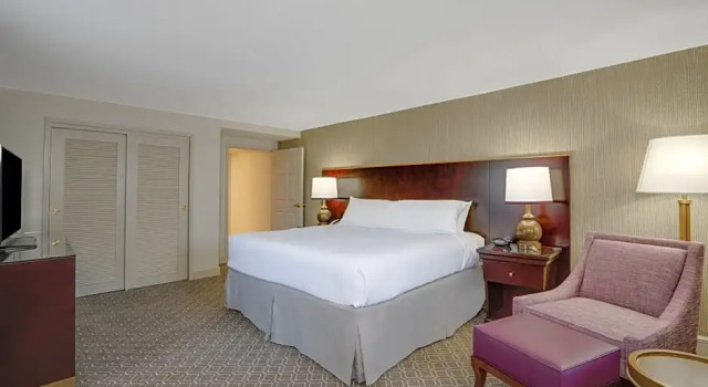 Двухместный номер French Quarter View Crowne Plaza New Orleans French Qtr - Astor by IHG
