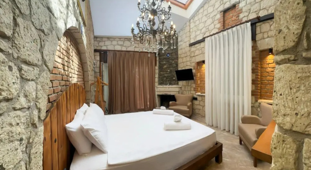 Номер Deluxe NURİYE ALACATI