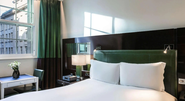 Двухместный номер Classic Sofitel London St James