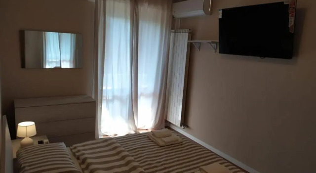 Апартаменты с 2 комнатами Beach House, 300 m dal mare, Marina di Massa