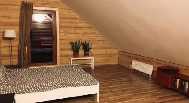 Room in a Scandinavian Style House, Rezervați Hotel Hoteluri în Zujūnai cu parcare, Parcare