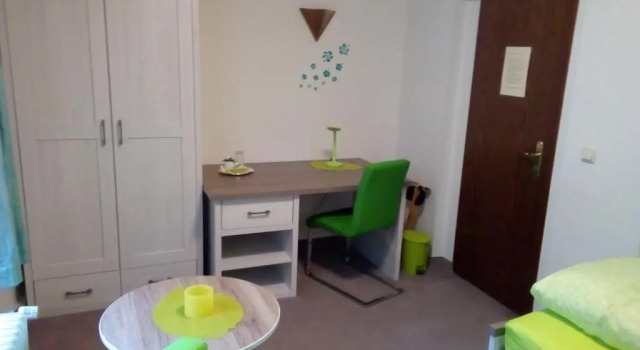 Номер Standard Pension Waldidyll