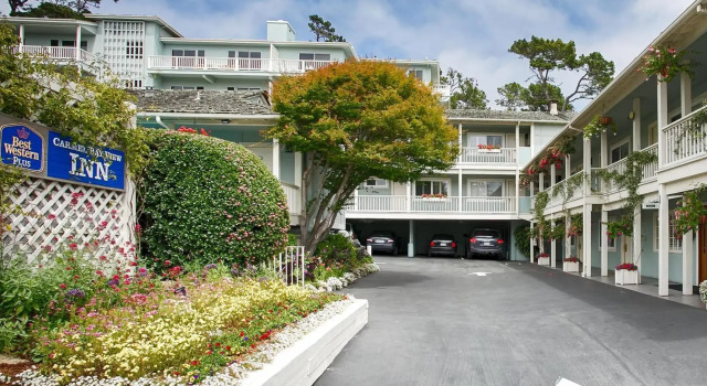Best Western PLUS Carmel Bay View Inn, Book Hotel Hoteller i Carmel Highlands med morgenmad, Morgenmad