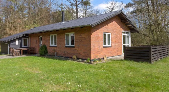"Eina" - 250m from the sea in NE Jutland, Rezervovat Hotel Hals 