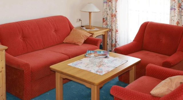 Sportpension Aichholzer, Rezerwuj Hotel Finkenstein Lake Faak