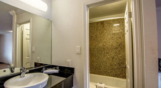 Четырёхместный номер Standard Motel 6 Manteca, CA