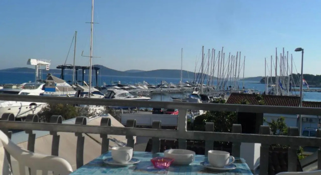 Апартаменты c 1 комнатой Apartments & Room Marina View