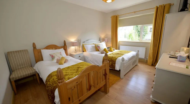 Трёхместный номер Deluxe Dulrush Fishing Lodge and Guesthouse