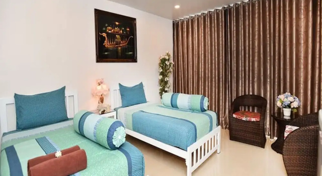 Трёхместный номер Superior Parvena Hotel Sathorn