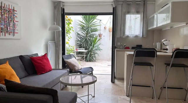 Апартаменты Appartements 3 étoiles terrasse ou patio intra-muros