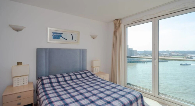 Stylish Modern 2 Bedroom Apartment