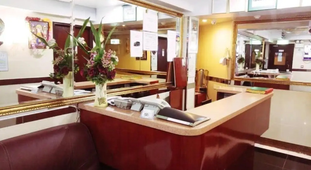 England Premier Backpackers Inn, Boek Hotel Kowloon Hongkong
