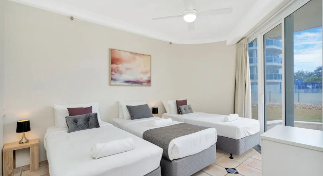 Zenith - We Accommodate, Забронировать Отель Отели Голд-Кост с парковкой, рядом с LAN SPA, Парковка