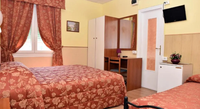 Трёхместный номер Standard Hotel Corso