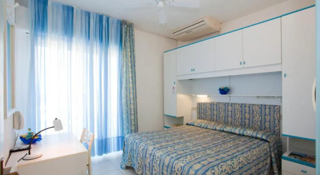 Двухместный номер Standard с балконом Hotel Sanremo