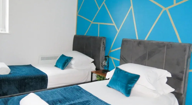 Tudors eSuites Two Bedroom & Balcony, Varaa Huoneisto Asunnot kohteessa Merseyside, Huoneisto