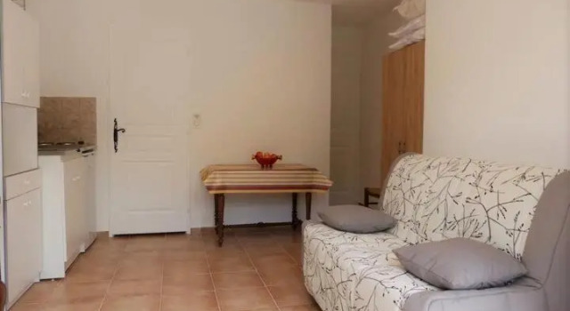 Studio dans villa entre mer et montagne, Забронировать Вилла Виллы Овернь-Рона-Альпы, Вилла