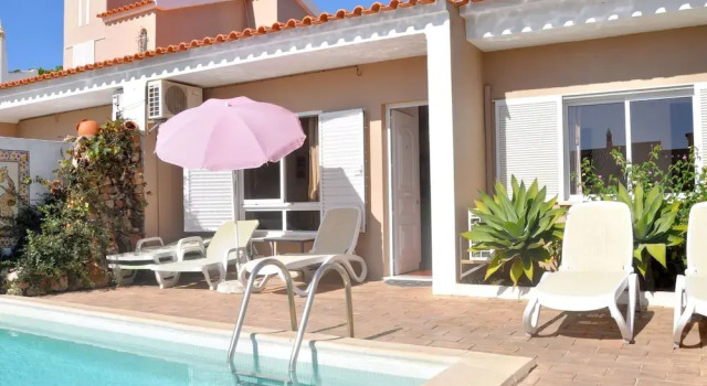 Villa Horacio with Private Swimming Pool is Located near Center of Vilamoura, Забронировать Вилла Отели Виламора 3 звезды, рядом с Гольф-клуб Old Course, 3*