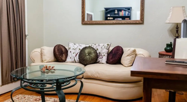 Люкс Decatur CourtHouse Suites