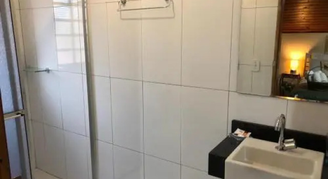 Hospedagem Platô, Забронировать Отель Отели Монти-Верди с парковкой, рядом с Municipal Stadium Verner Grimberg Monte Verde, Парковка