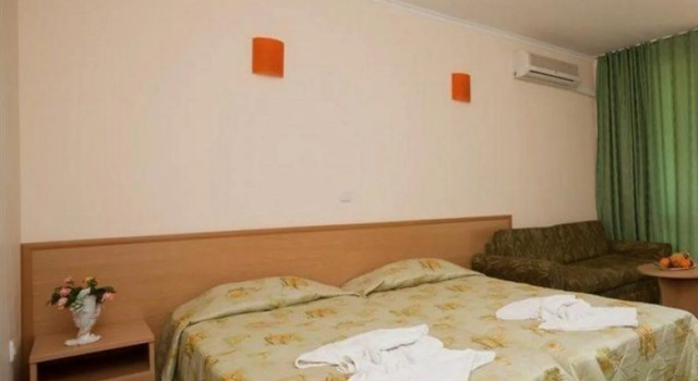 Sunny Day Club Hotel