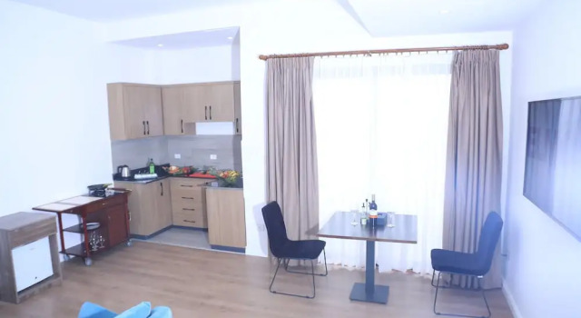 Suite Executive Hotel Boutique Elmos - Meskel Flower