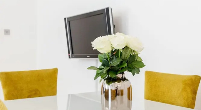 Апартаменты Earls Court Road Apartments