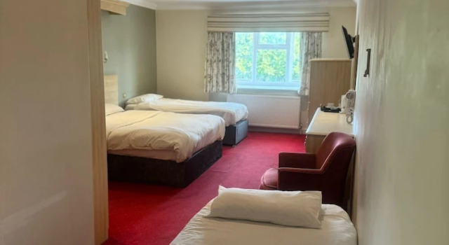 Люкс Deluxe Consort Hotel, Urban Spa & Glamping Pods