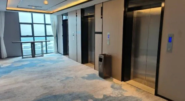 Yibin Azibolan Hotel (Yiman Park), Varaa Hotelli Hotellit Sichuan pysäköinnillä, Pysäköinti