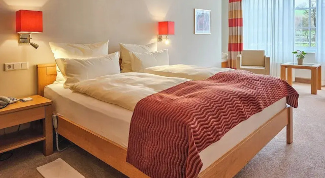 Двухместный номер Standard с балконом и с видом на сад Hotel Deimann