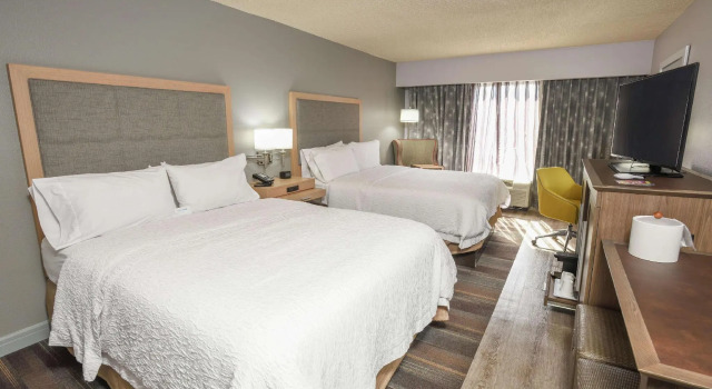 Четырёхместный номер Standard Hampton Inn Jacksonville - East Regency Square