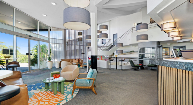 BEST WESTERN PLUS Apollo Hotel Newcastle, Buchen Sie Hotel Charlestown New South Wales