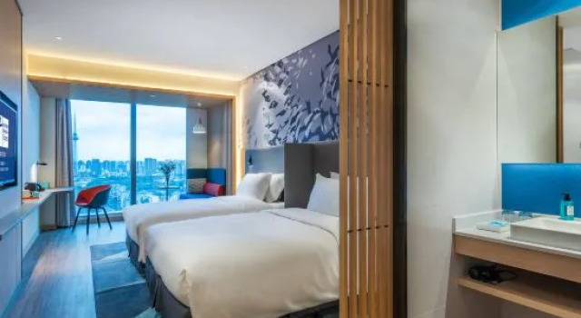 Двухместный номер Superior Holiday Inn Changsha Malanshan by IHG