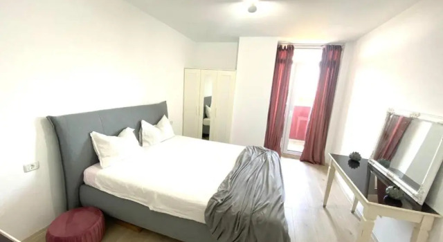 Golden Penthouse Rebreanu Residence, Prenota Appartamento Hotel a Timiş con parcheggio, Parcheggio