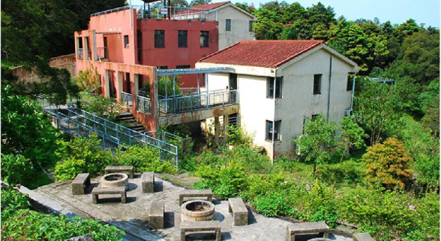 Кровать в общем номере (мужской номер) YHA Sze Lok Yuen Tai Mo Shan Youth Hostel