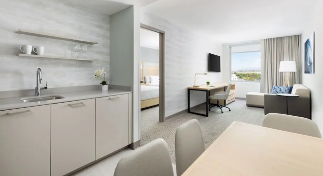 Люкс Residence Inn by Marriott San Juan Isla Verde