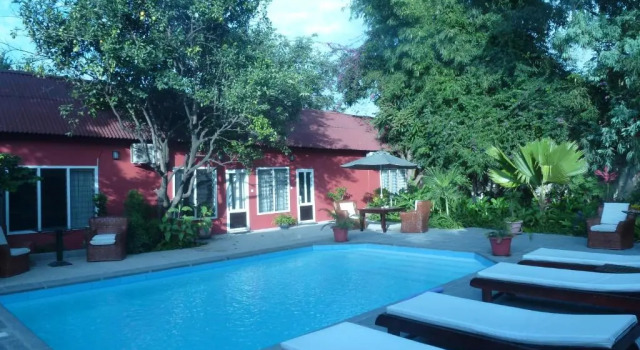 Люкс Hibiscus House Gambia