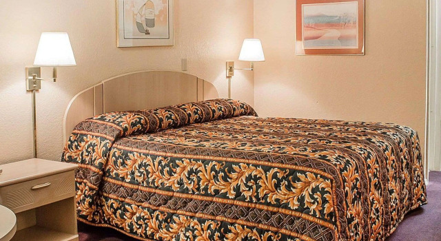 Rodeway Inn Findlay, Book Hotel Hoteller i Findlay med morgenmad, Morgenmad