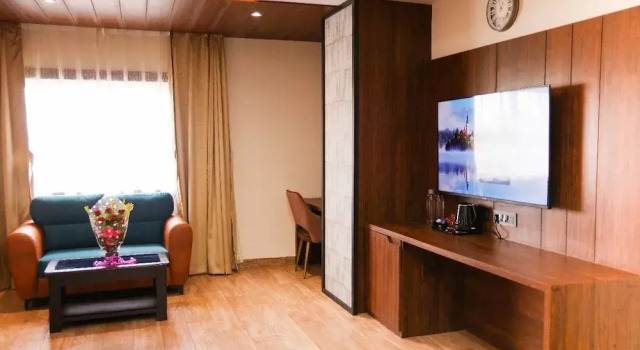 River sidde inn, Book Hotel Jamshedpur Jharkhand
